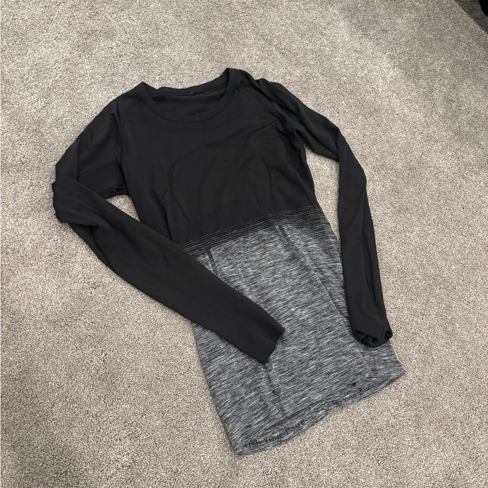 Lululemon Long Sleeve Women’s Top, size 8